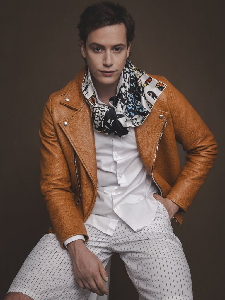 Exclusive Interview: Brent Comer on Broadway Stardom and Life Behind the Scenes Exclusive Interview: Brent Comer on Broadway Stardom and Life Behind the Scenes Vanity Teen 虚荣青年 Lifestyle & new faces magazine