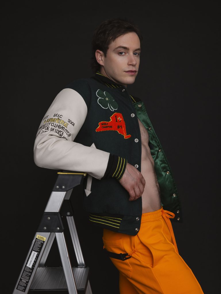 Exclusive Interview: Brent Comer on Broadway Stardom and Life Behind the Scenes Exclusive Interview: Brent Comer on Broadway Stardom and Life Behind the Scenes Vanity Teen 虚荣青年 Lifestyle & new faces magazine