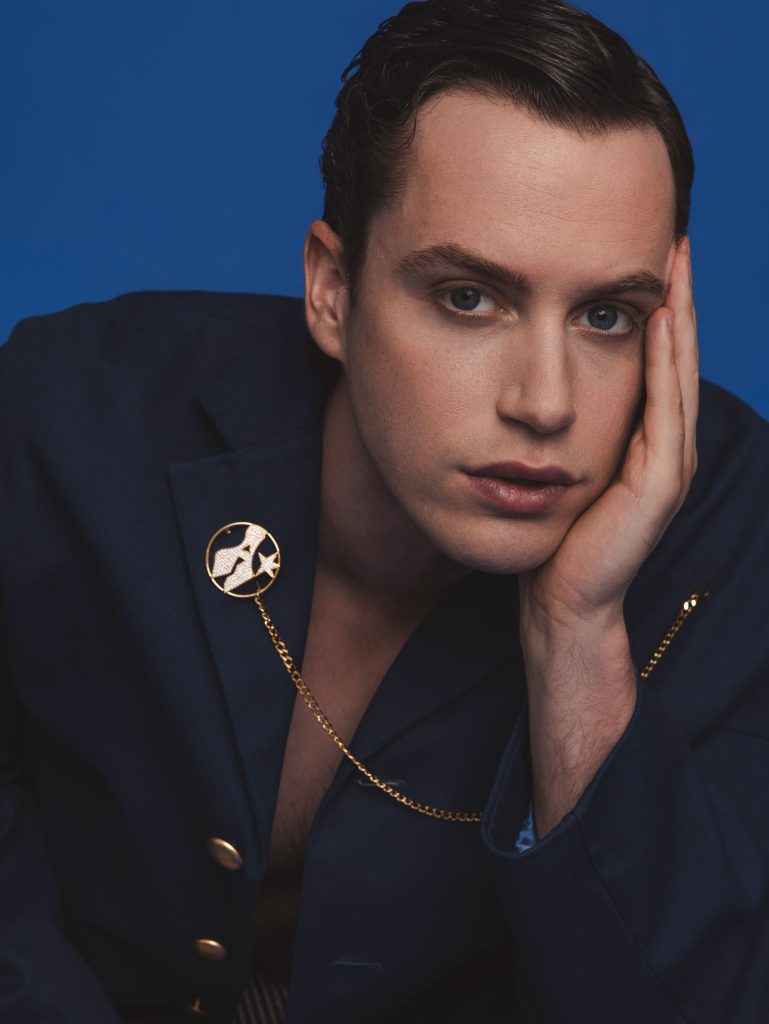 Exclusive Interview: Brent Comer on Broadway Stardom and Life Behind the Scenes Exclusive Interview: Brent Comer on Broadway Stardom and Life Behind the Scenes Vanity Teen 虚荣青年 Lifestyle & new faces magazine