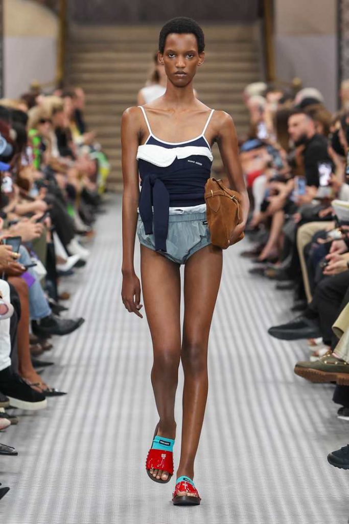 MIU MIU SS25 COLLECTION - SALT LOOKS LIKE SUGAR MIU MIU SS25 COLLECTION - SALT LOOKS LIKE SUGAR Vanity Teen 虚荣青年 Lifestyle & new faces magazine