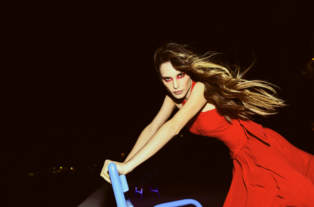 THE STORY BEHIND THE RED THE STORY BEHIND THE RED Vanity Teen 虚荣青年 Lifestyle & new faces magazine