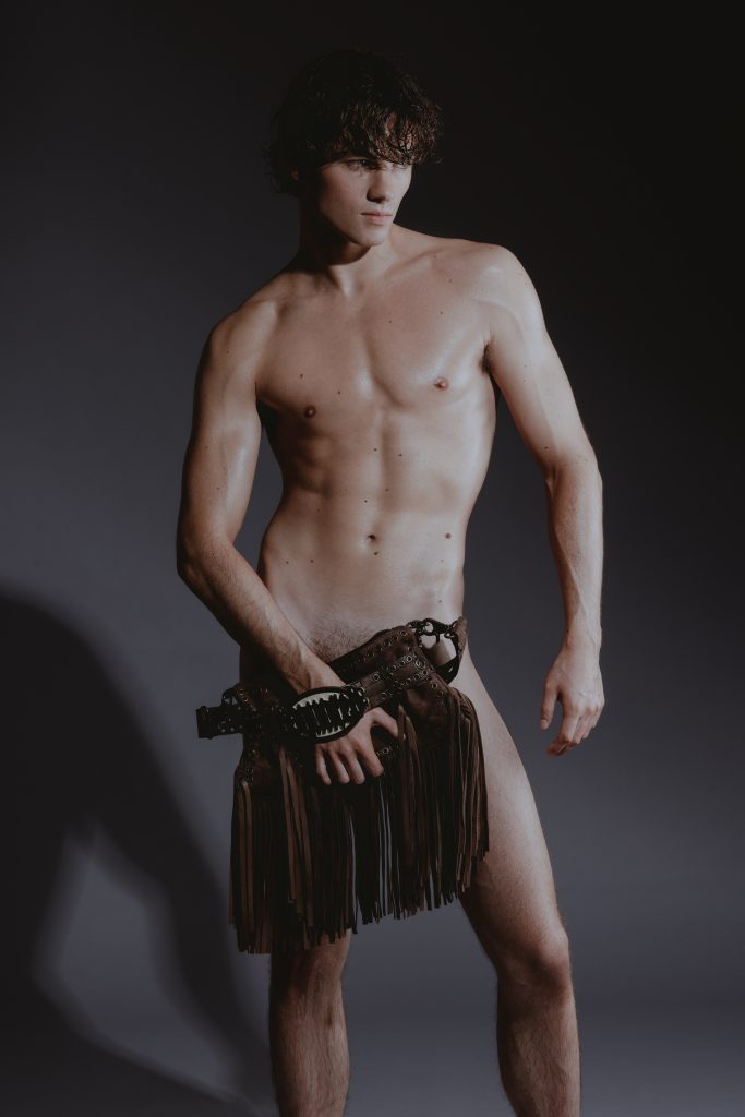 NEW ROMANTICS NEW ROMANTICS Vanity Teen 虚荣青年 Lifestyle & new faces magazine