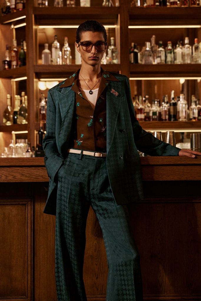 AMIRI Pre-Spring 2025: Hollywood’s Off-Duty Style Redefined AMIRI Pre-Spring 2025: Hollywood’s Off-Duty Style Redefined Vanity Teen 虚荣青年 Lifestyle & new faces magazine