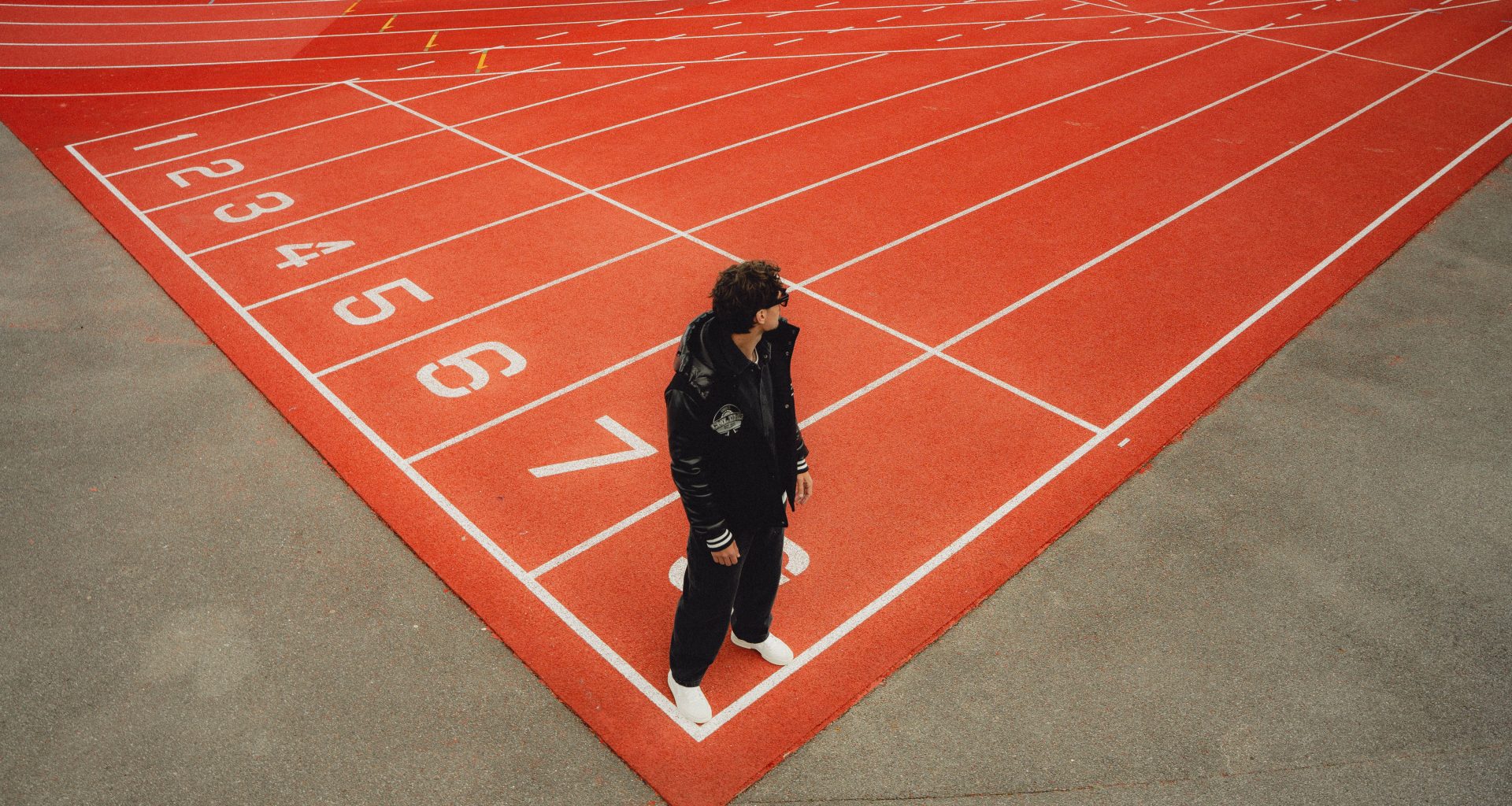 Criminal Damage Unveils “Track & Field” Collection for Fall/Winter 2024 Vanity Teen 虚荣青年 Lifestyle & new faces magazine Criminal Damage Unveils “Track & Field” Collection for Fall/Winter 2024 Criminal Damage Unveils “Track & Field” Collection for Fall/Winter 2024 Vanity Teen 虚荣青年 Lifestyle & new faces magazine