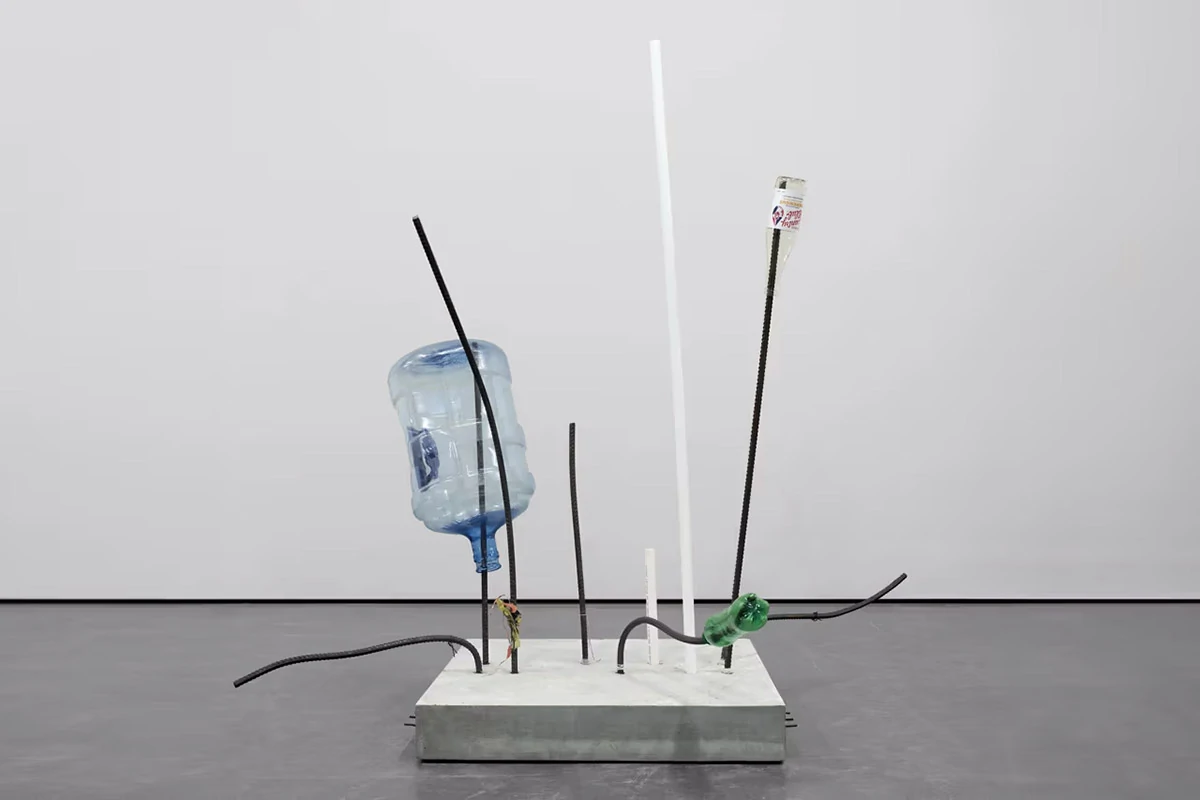 Dries Van Noten’s “Common Ground” Redefines Home in New LA Exhibition Dries Van Noten’s “Common Ground” Redefines Home in New LA Exhibition Vanity Teen 虚荣青年 Lifestyle & new faces magazine