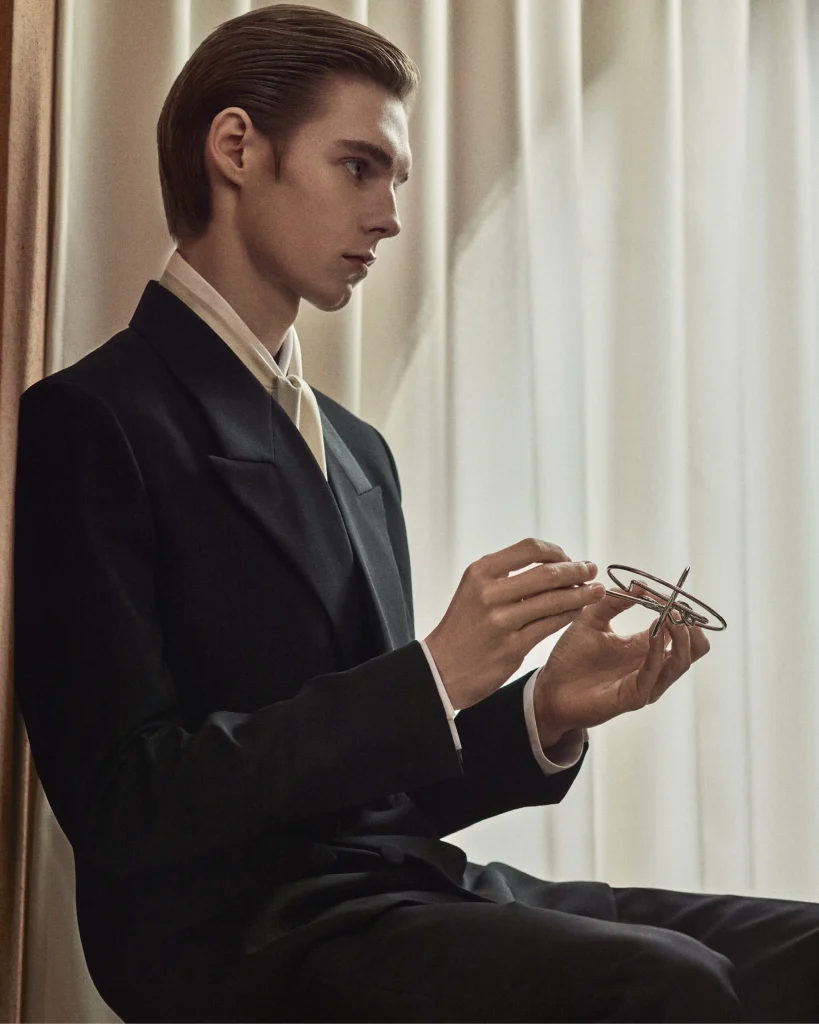 Givenchy Revives Nostalgia with a Modern Edge in “A Holiday Game” Collection Givenchy Revives Nostalgia with a Modern Edge in “A Holiday Game” Collection Vanity Teen 虚荣青年 Lifestyle & new faces magazine