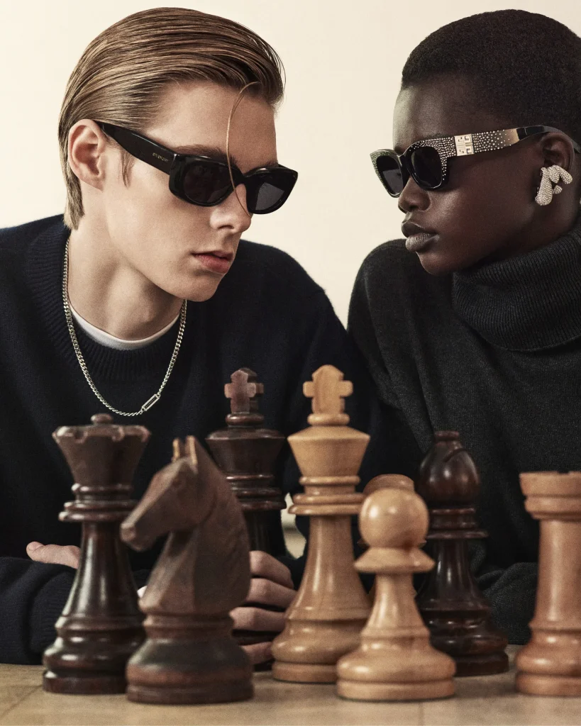 Givenchy Revives Nostalgia with a Modern Edge in “A Holiday Game” Collection Givenchy Revives Nostalgia with a Modern Edge in “A Holiday Game” Collection Vanity Teen 虚荣青年 Lifestyle & new faces magazine