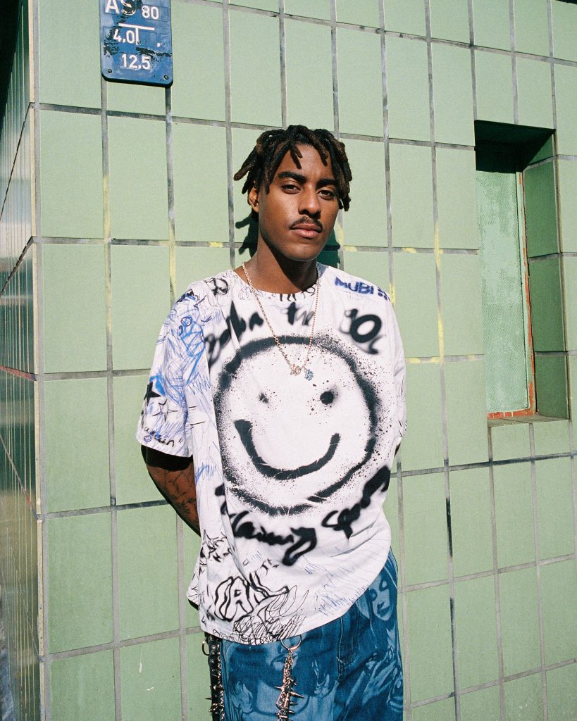 GERRIT JACOB x MUBI: AN ODE TO ’90S BERLIN THROUGH FASHION AND FILM GERRIT JACOB x MUBI: AN ODE TO ’90S BERLIN THROUGH FASHION AND FILM Vanity Teen 虚荣青年 Lifestyle & new faces magazine