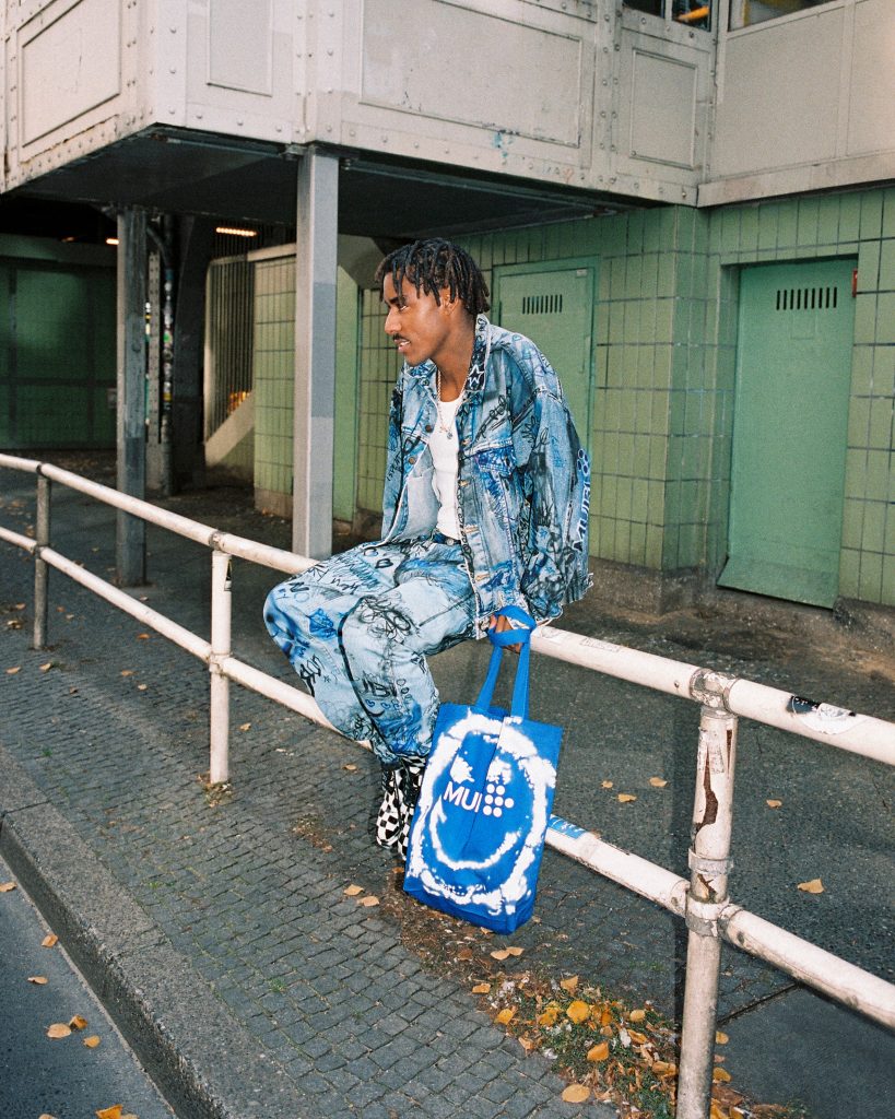 GERRIT JACOB x MUBI: AN ODE TO ’90S BERLIN THROUGH FASHION AND FILM GERRIT JACOB x MUBI: AN ODE TO ’90S BERLIN THROUGH FASHION AND FILM Vanity Teen 虚荣青年 Lifestyle & new faces magazine