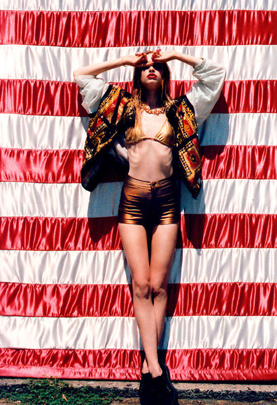 Capturing Culture and Time: Rocío Aguirre Venegas’s Vision Through the Lens Capturing Culture and Time: Rocío Aguirre Venegas’s Vision Through the Lens Vanity Teen 虚荣青年 Lifestyle & new faces magazine