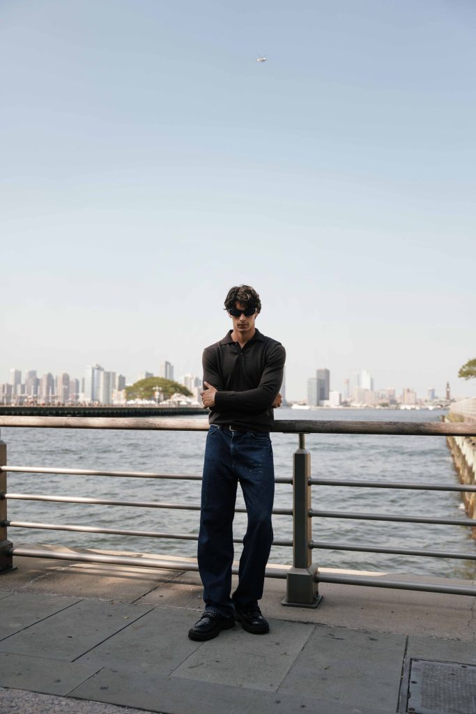 A Walk Through New York with Sergio Perdomo A Walk Through New York with Sergio Perdomo Vanity Teen 虚荣青年 Lifestyle & new faces magazine