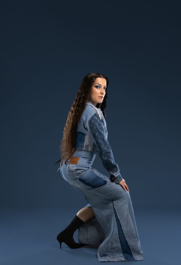 Humor is a transversal quality - A chat with Camille Lellouche Vanity Teen 虚荣青年 Lifestyle & new faces magazine Humor is a transversal quality - A chat with Camille Lellouche Humor is a transversal quality - A chat with Camille Lellouche Vanity Teen 虚荣青年 Lifestyle & new faces magazine