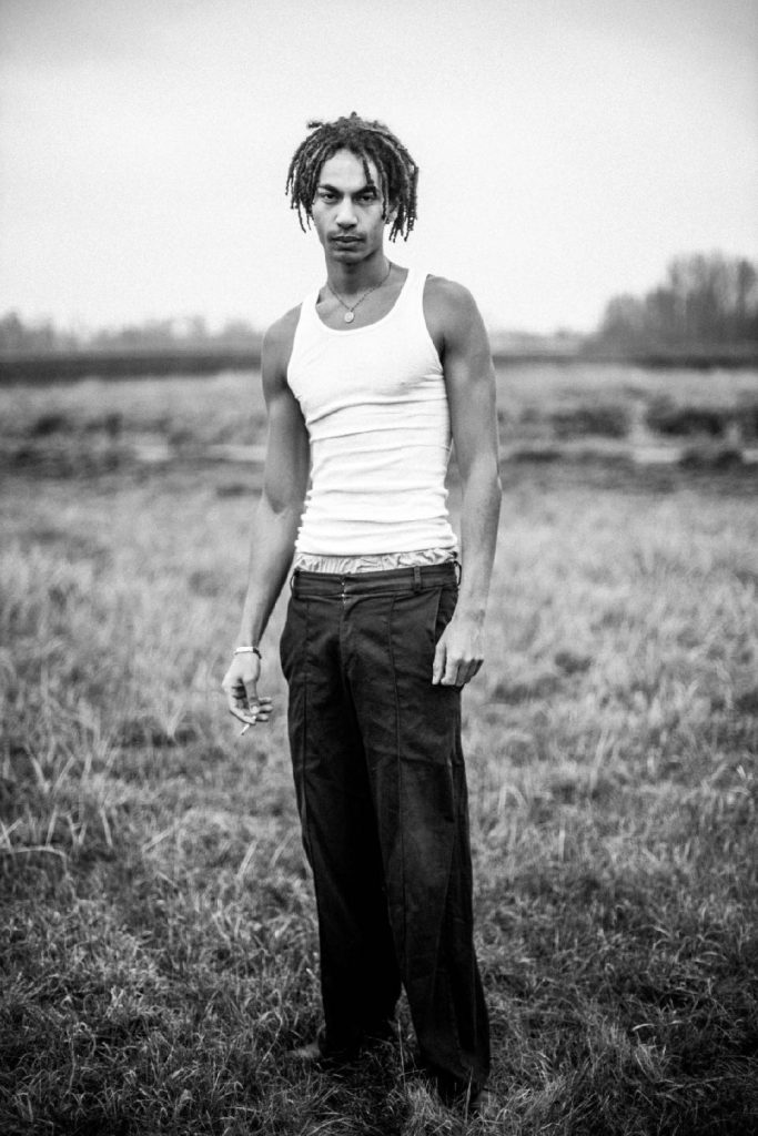 The Lightness of Being The Lightness of Being Vanity Teen 虚荣青年 Lifestyle & new faces magazine