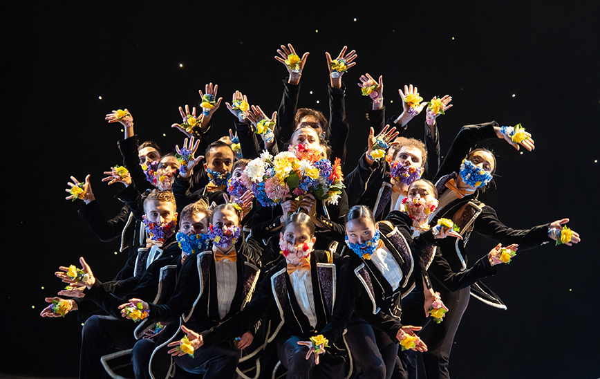 JEROEN VERBRUGGEN REINVENTS A DREAMLIKE NUTCRACKER, DRESSED BY THE PARISIAN COUTURE HOUSE "ON AURA TOUT VU" JEROEN VERBRUGGEN REINVENTS A DREAMLIKE NUTCRACKER, DRESSED BY THE PARISIAN COUTURE HOUSE "ON AURA TOUT VU" Vanity Teen 虚荣青年