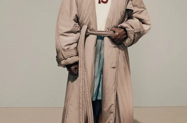 Acne Studios Redefines Classic Menswear for Fall/Winter 2025 Acne Studios Redefines Classic Menswear for Fall/Winter 2025 Vanity Teen 虚荣青年 Lifestyle & new faces magazine