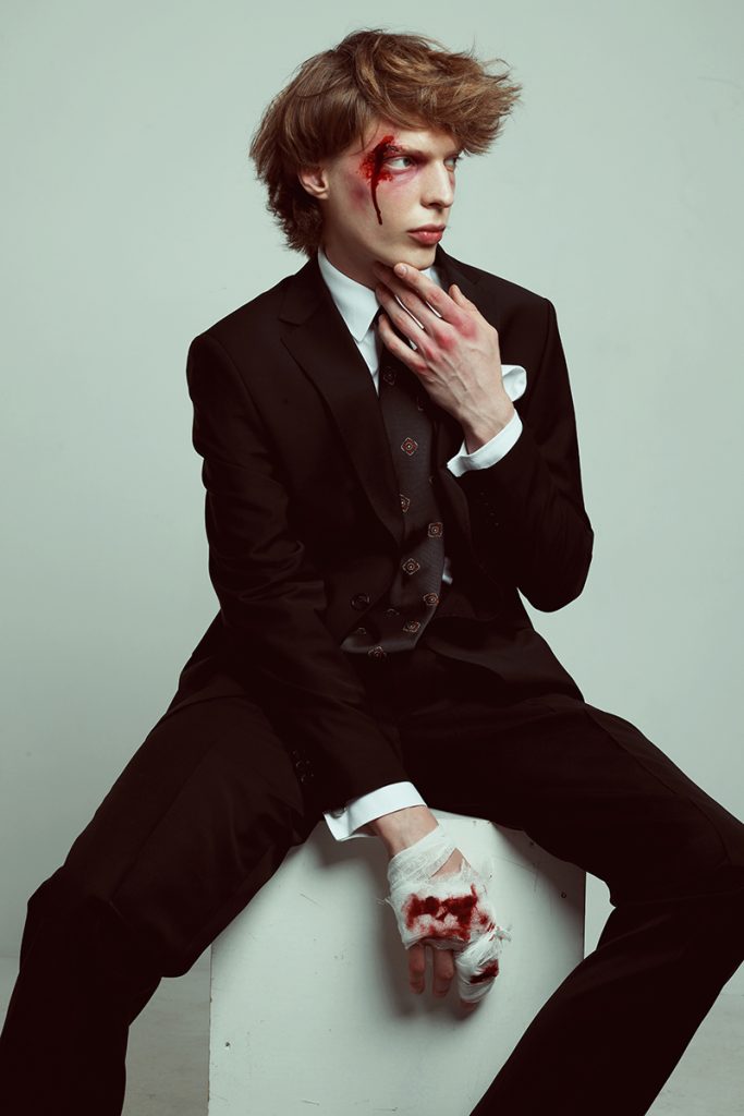 HR MEETING Vanity Teen 虚荣青年 Lifestyle & new faces magazine HR MEETING HR MEETING Vanity Teen 虚荣青年 Lifestyle & new faces magazine