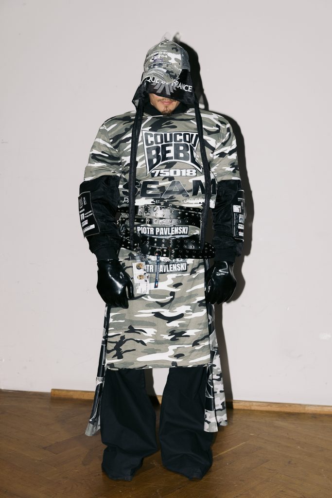 COUCOUBEBE75018 AND PYOTR PAVLENSKY: “TESTOSTERONE”— WHEN FASHION MEETS AGGRESSION AND STRENGTH COUCOUBEBE75018 AND PYOTR PAVLENSKY: “TESTOSTERONE”— WHEN FASHION MEETS AGGRESSION AND STRENGTH Vanity Teen 虚荣青年 Lifestyle & new faces magazine