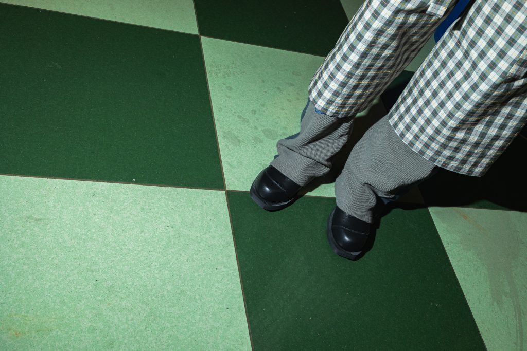 Frames from Kiko Kostadinov FW25 Backstage Frames from Kiko Kostadinov FW25 Backstage Vanity Teen 虚荣青年 Lifestyle & new faces magazine