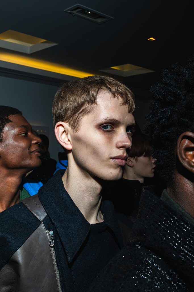 Frames from Kiko Kostadinov FW25 Backstage Frames from Kiko Kostadinov FW25 Backstage Vanity Teen 虚荣青年 Lifestyle & new faces magazine