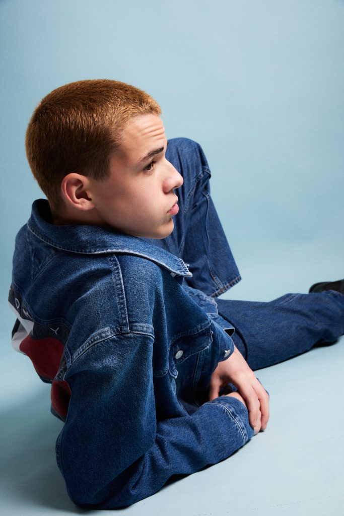 Capturing "Young & Free": A Visual Journey of Authenticity and Energy by Macky Mann Capturing "Young & Free": A Visual Journey of Authenticity and Energy by Macky Mann Vanity Teen 虚荣青年 Lifestyle & new faces magazine