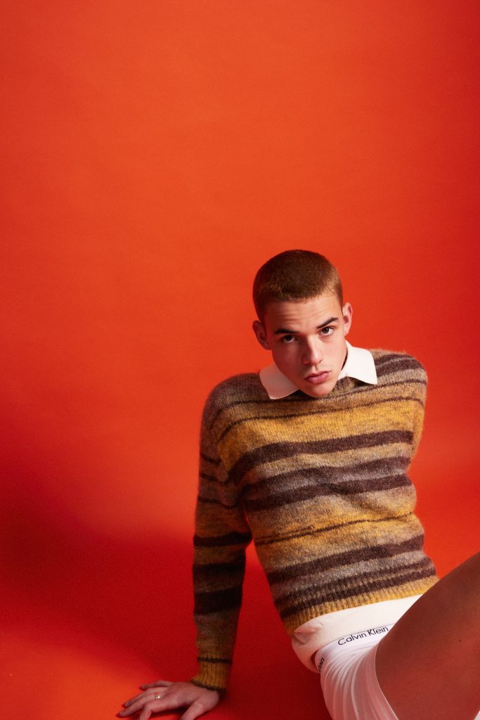 Capturing "Young & Free": A Visual Journey of Authenticity and Energy by Macky Mann Capturing "Young & Free": A Visual Journey of Authenticity and Energy by Macky Mann Vanity Teen 虚荣青年 Lifestyle & new faces magazine