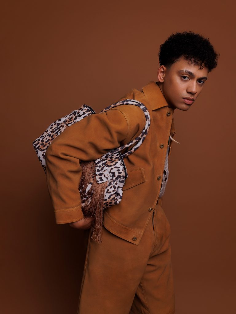 Exclusive Interview: Sky Lakota-Lynch on Broadway, Heritage, and Staying Gold Exclusive Interview: Sky Lakota-Lynch on Broadway, Heritage, and Staying Gold Vanity Teen 虚荣青年 Lifestyle & new faces magazine