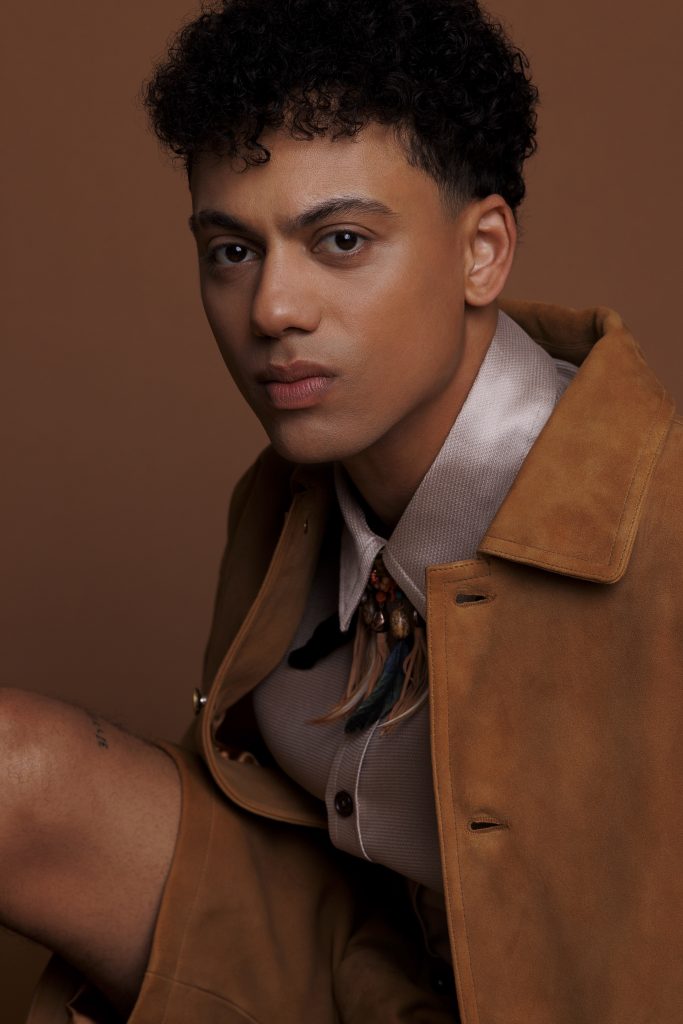 Exclusive Interview: Sky Lakota-Lynch on Broadway, Heritage, and Staying Gold Exclusive Interview: Sky Lakota-Lynch on Broadway, Heritage, and Staying Gold Vanity Teen 虚荣青年 Lifestyle & new faces magazine