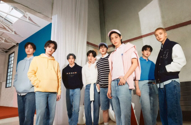 Tommy Hilfiger Unveils SS25 Campaign Featuring K-Pop Sensation Stray Kids Tommy Hilfiger Unveils SS25 Campaign Featuring K-Pop Sensation Stray Kids Vanity Teen 虚荣青年 Lifestyle & new faces magazine