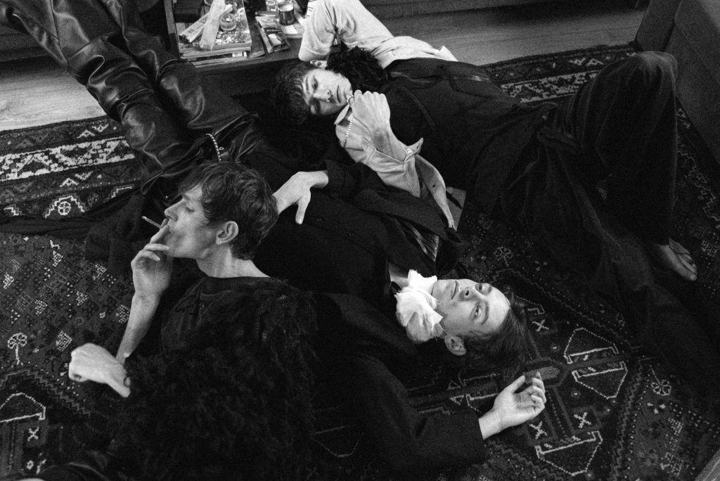 Velvet Morning Velvet Morning Vanity Teen 虚荣青年 Lifestyle & new faces magazine