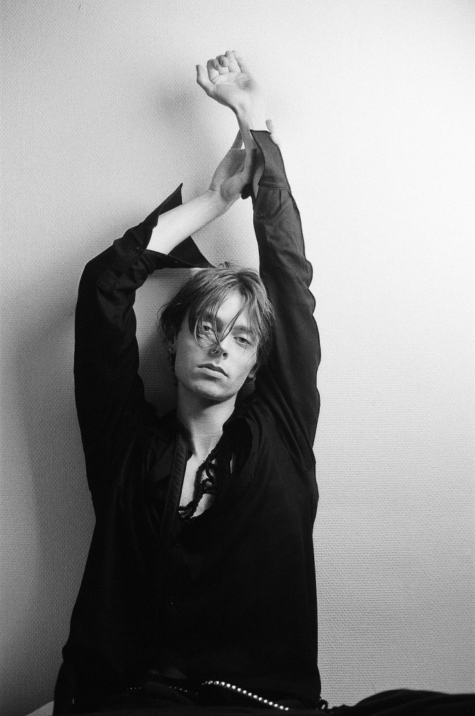 Velvet Morning Velvet Morning Vanity Teen 虚荣青年 Lifestyle & new faces magazine