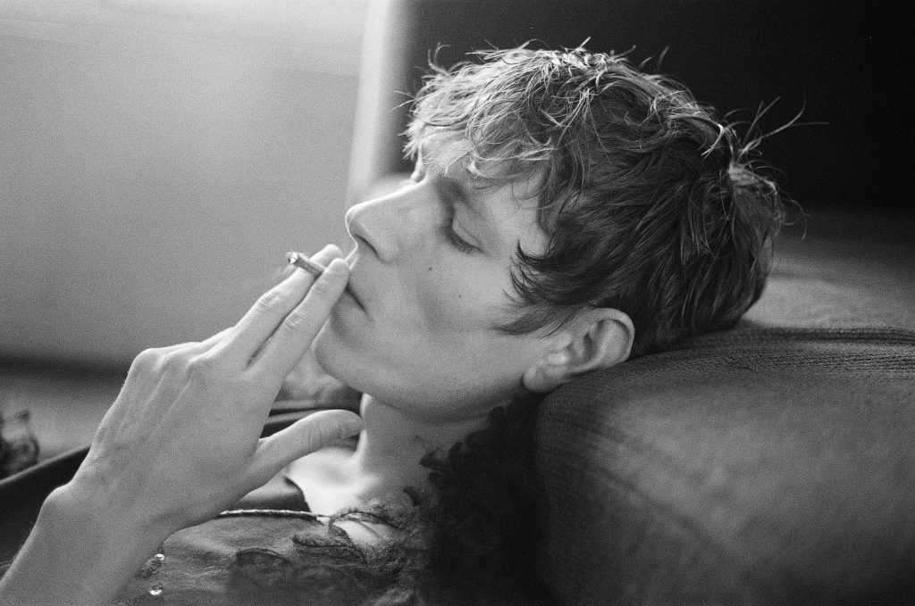 Velvet Morning Velvet Morning Vanity Teen 虚荣青年 Lifestyle & new faces magazine