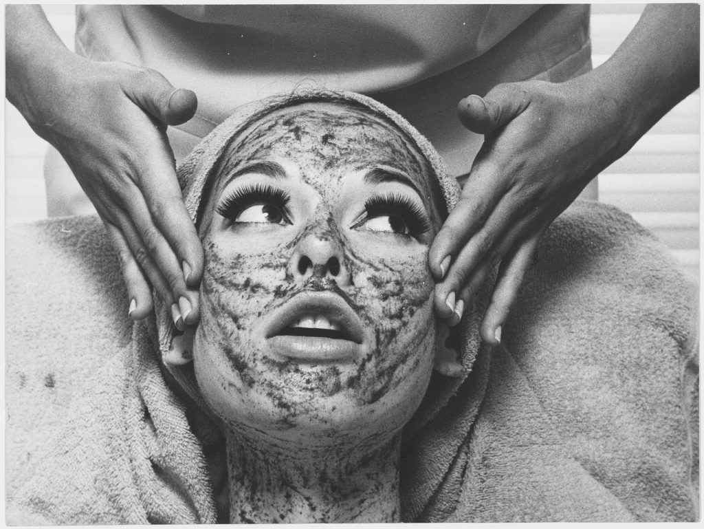 Maison Carita - A story of beauty and the international elite Vanity Teen 虚荣青年 Lifestyle & new faces magazine Maison Carita - A story of beauty and the international elite Maison Carita - A story of beauty and the international elite Vanity Teen 虚荣青年 Lifestyle & new faces magazine