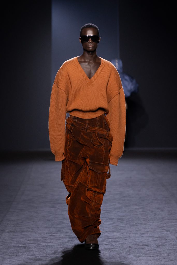 A Game of Opposites: a Review of the Latest Structurally Dramatic Collection of JUUN.J Vanity Teen 虚荣青年 Lifestyle & new faces magazine A Game of Opposites: a Review of the Latest Structurally Dramatic Collection of JUUN.J A Game of Opposites: a Review of the Latest Structurally Dramatic Collection of JUUN.J Vanity Teen 虚荣青年 Lifestyle & new faces magazine