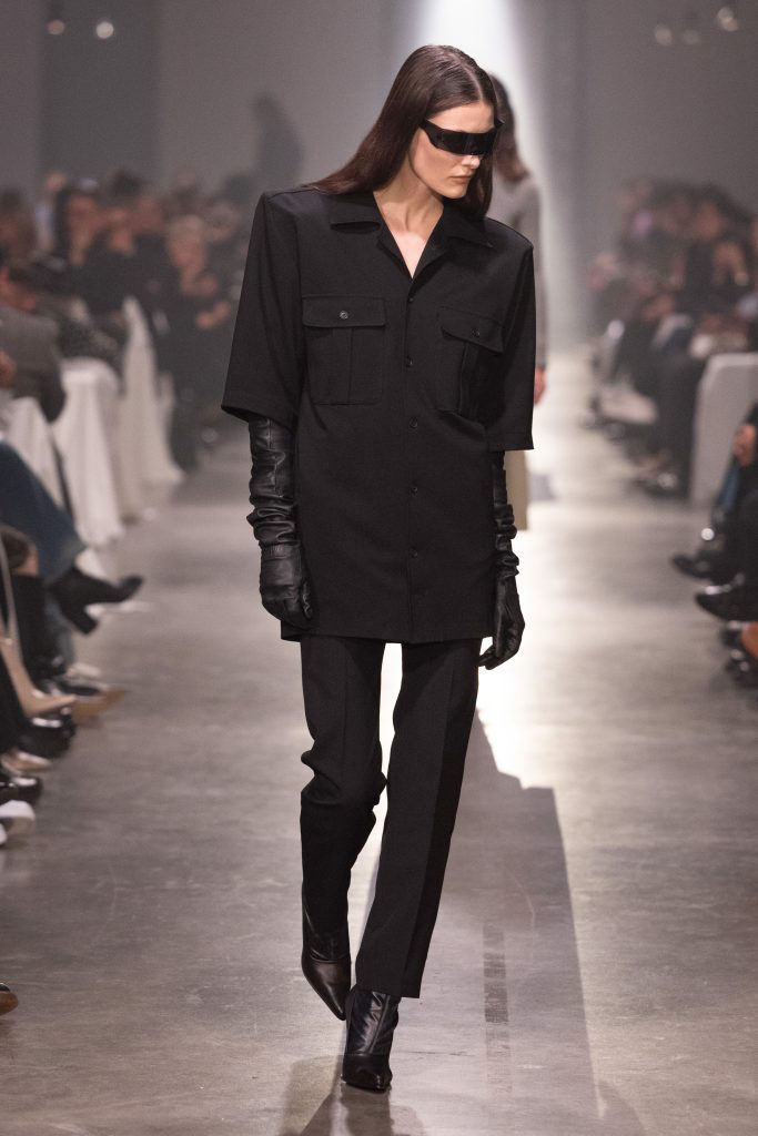 Sartorial Clairvoyance: The MM6 Woman Of Future Sobriety Sartorial Clairvoyance: The MM6 Woman Of Future Sobriety Vanity Teen 虚荣青年 Lifestyle & new faces magazine