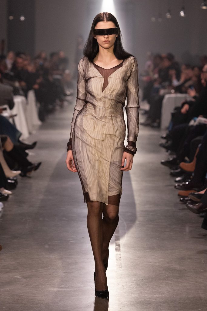 Sartorial Clairvoyance: The MM6 Woman Of Future Sobriety Sartorial Clairvoyance: The MM6 Woman Of Future Sobriety Vanity Teen 虚荣青年 Lifestyle & new faces magazine