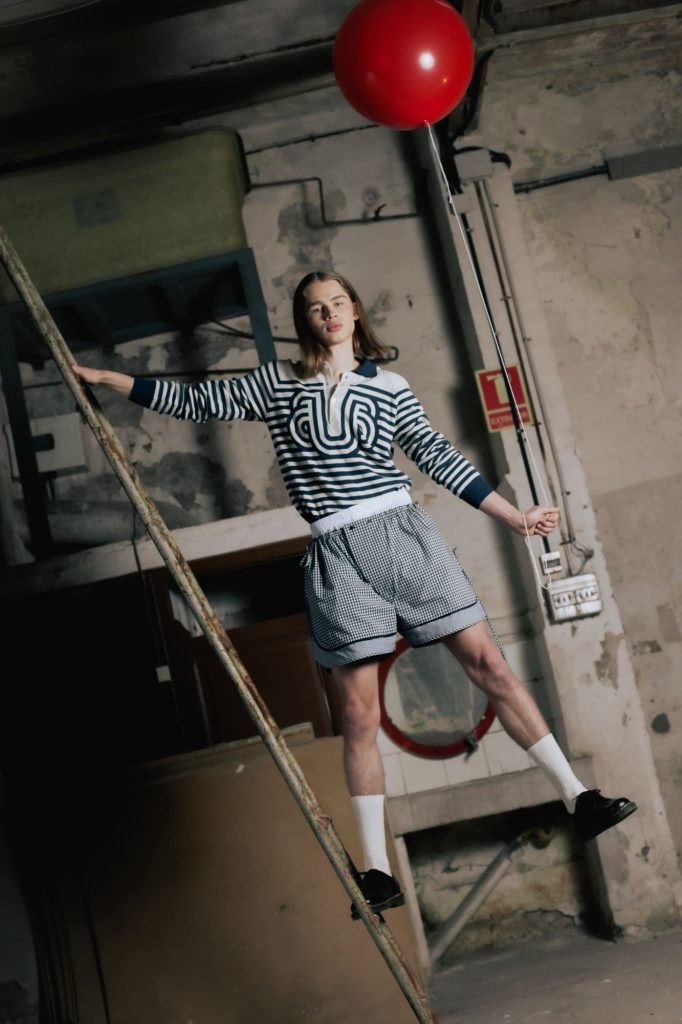 SKIP THE DRESSCODE SKIP THE DRESSCODE Vanity Teen 虚荣青年 Lifestyle & new faces magazine