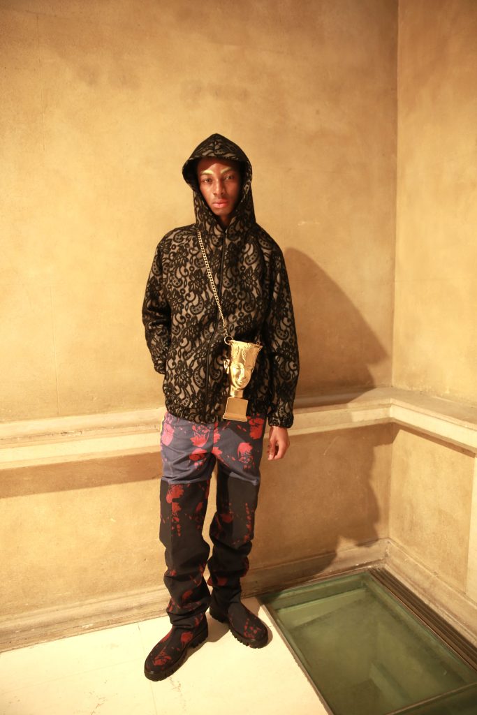 Behind-the-scenes of LEM by Niguriani, captured by Zuzu Valla. Behind-the-scenes of LEM by Niguriani, captured by Zuzu Valla. Vanity Teen 虚荣青年 Lifestyle & new faces magazine