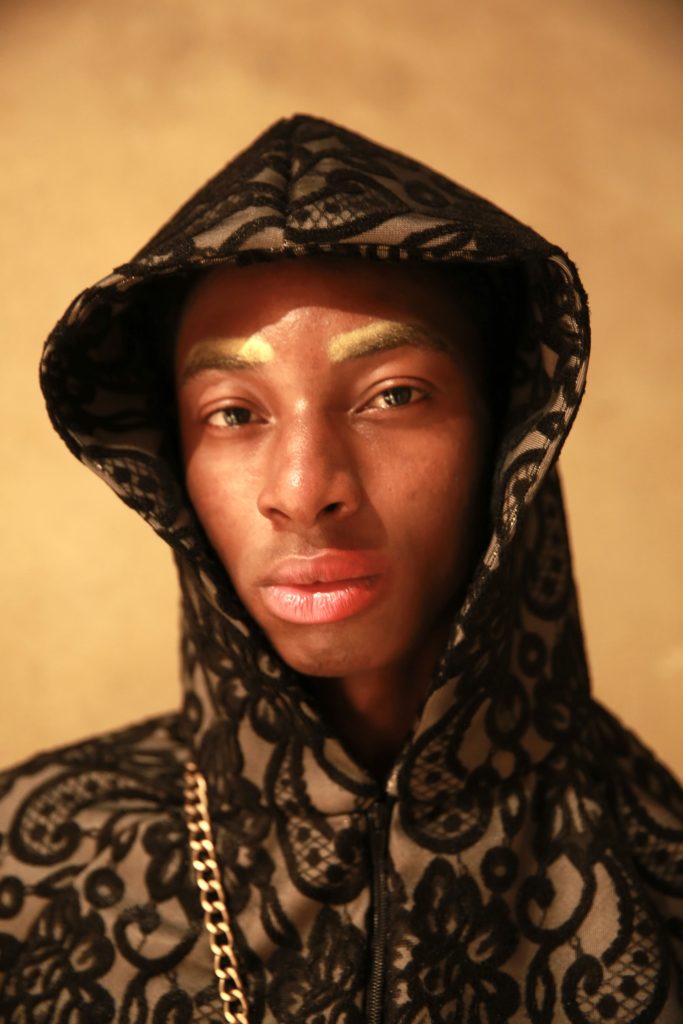 Behind-the-scenes of LEM by Niguriani, captured by Zuzu Valla. Behind-the-scenes of LEM by Niguriani, captured by Zuzu Valla. Vanity Teen 虚荣青年 Lifestyle & new faces magazine