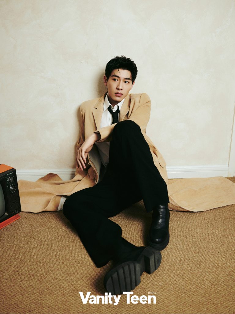 Cover Xin Yunlay Cover Xin Yunlay Vanity Teen 虚荣青年 Lifestyle & new faces magazine