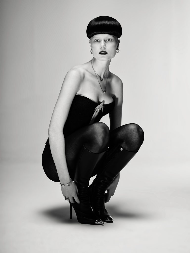 Dark Matter Dark Matter Vanity Teen 虚荣青年 Lifestyle & new faces magazine