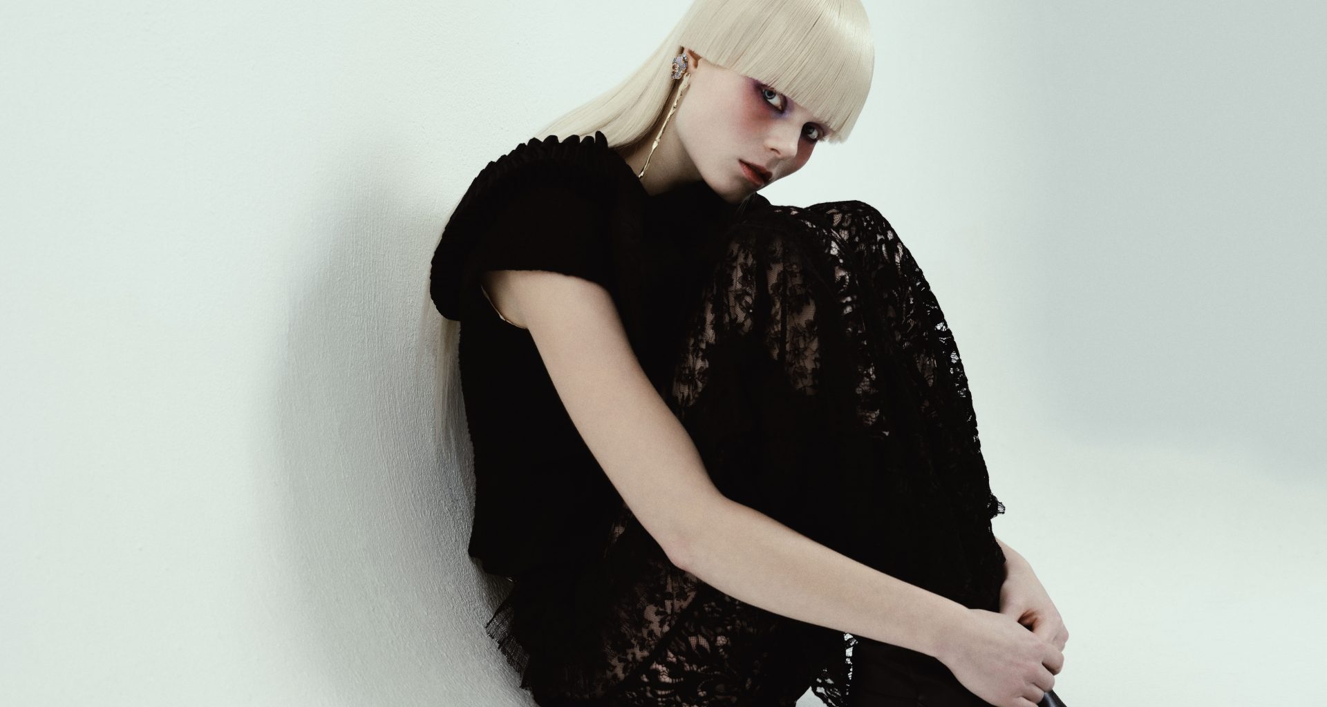 Dark Matter Dark Matter Vanity Teen 虚荣青年 Lifestyle & new faces magazine