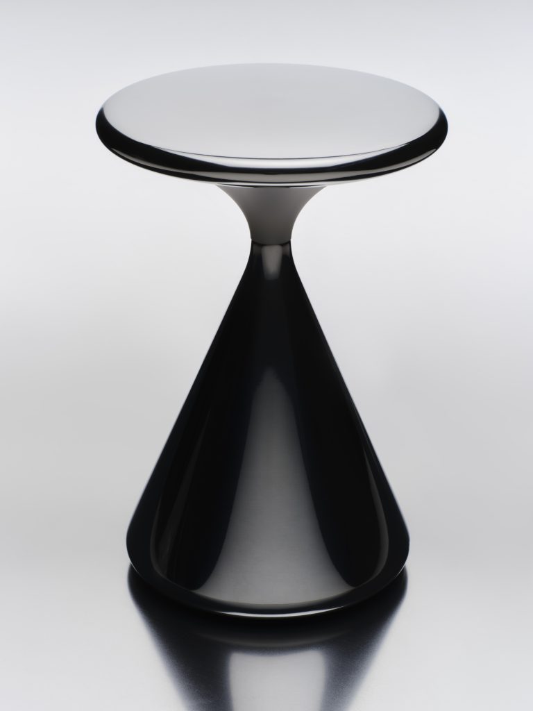 GRAU at Paris Fashion Week: MATTER and SHAPE GRAU at Paris Fashion Week: MATTER and SHAPE Vanity Teen 虚荣青年 Lifestyle & new faces magazine