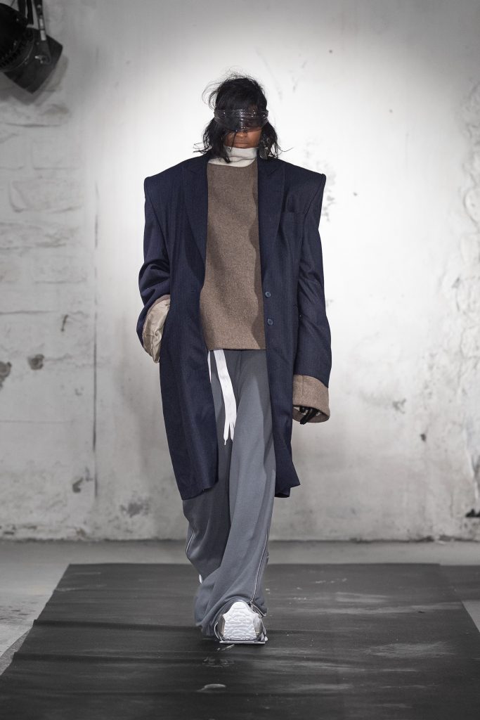 grounds and its “uncanny valley” - A little chat with the founder Mikio Sakabe Vanity Teen 虚荣青年 grounds and its “uncanny valley” - A little chat with the founder Mikio Sakabe grounds and its “uncanny valley” - A little chat with the founder Mikio Sakabe Vanity Teen 虚荣青年