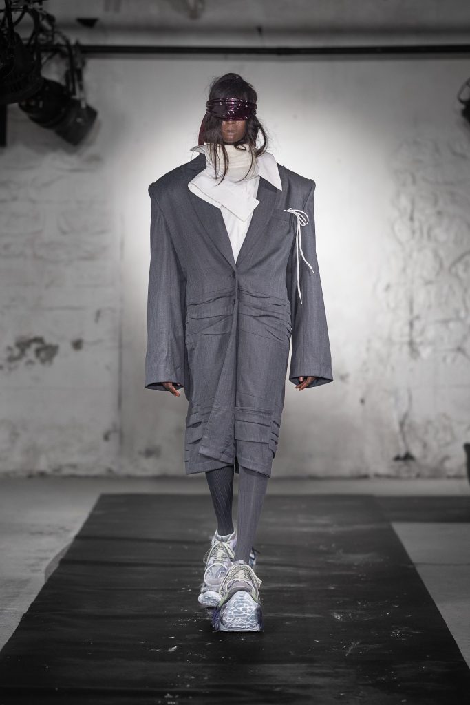 grounds and its “uncanny valley” - A little chat with the founder Mikio Sakabe Vanity Teen 虚荣青年 grounds and its “uncanny valley” - A little chat with the founder Mikio Sakabe grounds and its “uncanny valley” - A little chat with the founder Mikio Sakabe Vanity Teen 虚荣青年