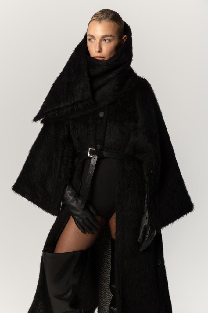 Experience the Elegance of BATAKOVIC: An Invitation to Discover the Autumn/Winter 2025 Collection Experience the Elegance of BATAKOVIC: An Invitation to Discover the Autumn/Winter 2025 Collection Vanity Teen 虚荣青年 Lifestyle & new faces magazine