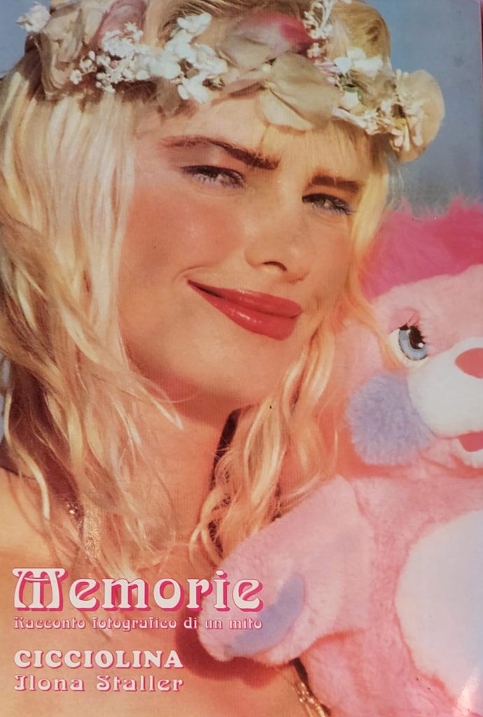 Voulez-vous parler avec moi? - A chat with Cicciolina Voulez-vous parler avec moi? - A chat with Cicciolina Vanity Teen 虚荣青年 Lifestyle & new faces magazine