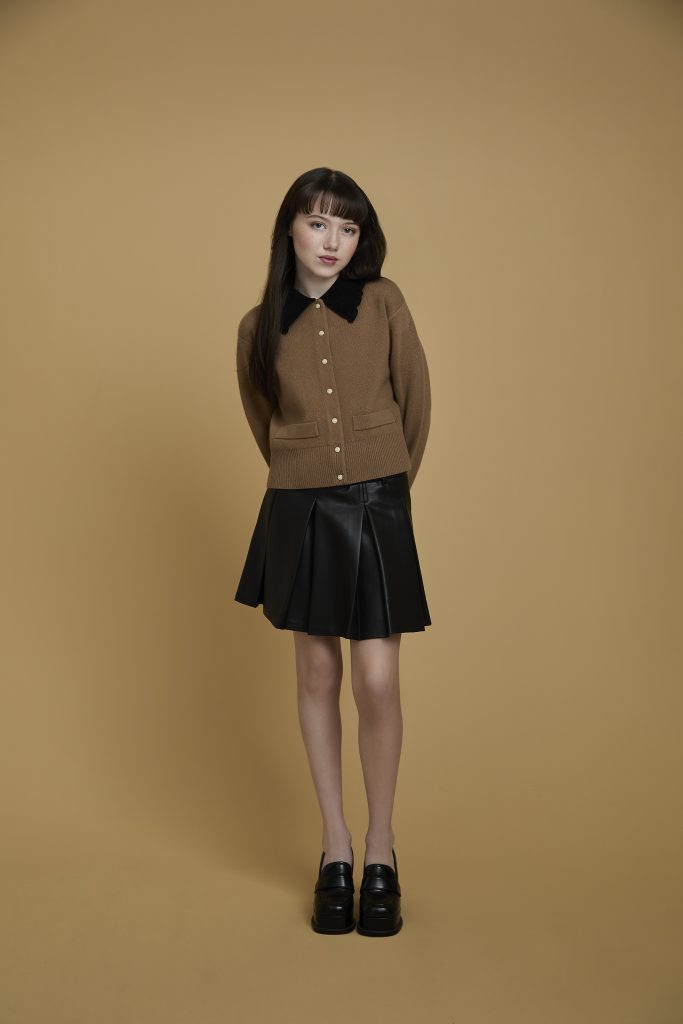 Violet McGraw Talks ‘M3GAN 2,’ Horror Movie Fun, and Growing Up on Screen Violet McGraw Talks ‘M3GAN 2,’ Horror Movie Fun, and Growing Up on Screen Vanity Teen 虚荣青年 Lifestyle & new faces magazine