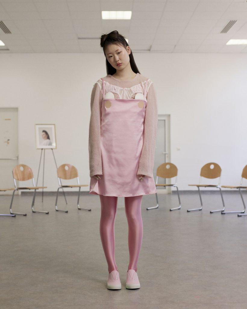 Jenny Fax AW25: The Art of Beautiful Disorder Vanity Teen 虚荣青年 Lifestyle & new faces magazine Jenny Fax AW25: The Art of Beautiful Disorder Jenny Fax AW25: The Art of Beautiful Disorder Vanity Teen 虚荣青年 Lifestyle & new faces magazine