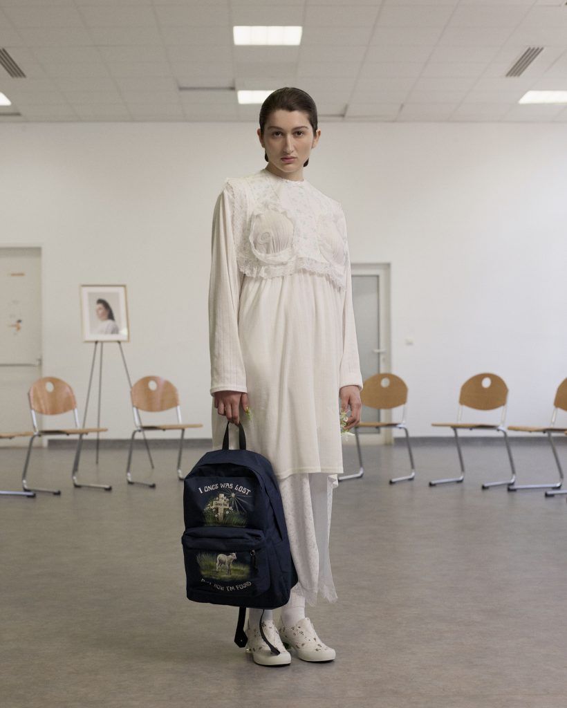 Jenny Fax AW25: The Art of Beautiful Disorder Vanity Teen 虚荣青年 Lifestyle & new faces magazine Jenny Fax AW25: The Art of Beautiful Disorder Jenny Fax AW25: The Art of Beautiful Disorder Vanity Teen 虚荣青年 Lifestyle & new faces magazine