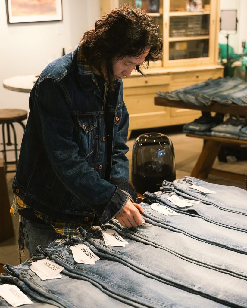 WASHI Jeans x Inna Wegener: Exclusive Hand-Painted Denim Jackets Debut in Hong Kong WASHI Jeans x Inna Wegener: Exclusive Hand-Painted Denim Jackets Debut in Hong Kong Vanity Teen 虚荣青年 Lifestyle & new faces magazine